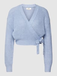 Cropped Strickjacke mit V-Ausschnitt  Modell 'BREDA' von Only Blau - 13