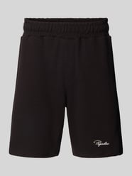 Szorty z dzianiny dresowej o kroju regular fit z wyhaftowanym logo model ‘Signar’ od Pegador - 34