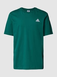 T-Shirt mit Label-Stitching von ADIDAS SPORTSWEAR Grün - 43