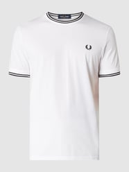 T-Shirt mit Logo-Stickerei von Fred Perry Weiß - 20
