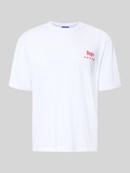 męski t-shirt o kroju regular fit z czystej bawełny model 'NUCAVO' od HUGO Blue - 24