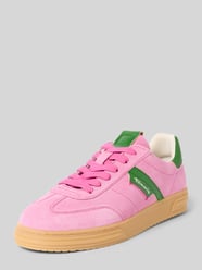 Sneaker mit Label-Print von Tamaris - 1