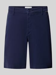 Szorty chinosy o kroju regular fit z mieszanki bawełny model 'CHINO' od ARMEDANGELS - 20