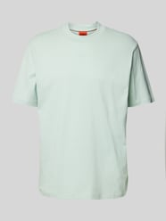 T-Shirt mit Label-Print Modell 'Dapolino' von HUGO Grün - 36
