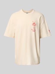 T-shirt z nadrukiem z logo od DEUS EX MACHINA - 15