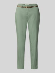 Spodnie o kroju slim fit w skróconym kroju z paskiem od Christian Berg Woman - 21