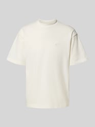 T-shirt z okrągłym dekoltem od PROHIBITED - 9