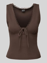 Tanktop mit Spitzenbesatz von Gina Tricot - 7
