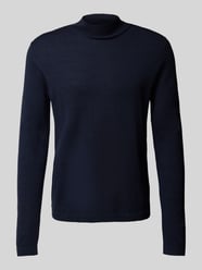 Gebreide pullover van merinowol met opstaande kraag, model 'Tern' van Tiger Of Sweden - 5