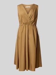 Knielanges Cocktailkleid mit Kordelzug und Kordelstoppern von Rinascimento - 20