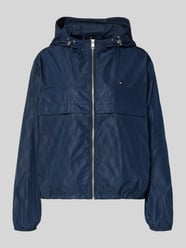 Wiatrówka o kroju regular fit z kapturem od Tommy Hilfiger - 5