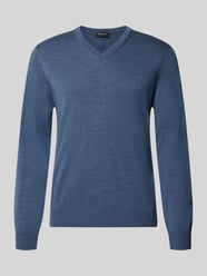 Regular Fit Strickpullover aus reiner Schurwolle mit V-Ausschnitt von MAERZ Muenchen - 46