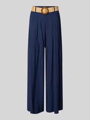 Jeansy o kroju wide fit z mieszanki wiskozy z zakładkami w pasie od Apricot - 1