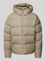 Oversized Steppjacke mit Label-Stitching Modell 'Frost' von PEAK PERFORMANCE Beige - 21