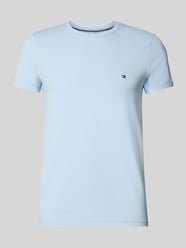 Slim Fit T-Shirt aus Baumwoll-Mix von Tommy Hilfiger - 48