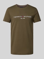 T-Shirt mit Label-Print von Tommy Hilfiger Grün - 45