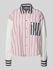 relaxed fit overhemdblouse van puur katoen model 'KOZEF' van Essentiel Antwerp Fuchsia - 18