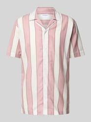 Relaxed fit vrijetijdsoverhemd met labeldetail en platte kraag van Lindbergh Fuchsia - 29