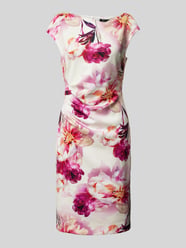 Knielanges Cocktailkleid mit seitlicher Raffung von SWING Pink - 10