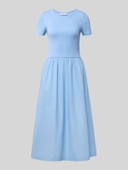 Slim Fit Freizeitkleid aus Baumwoll-Mix von Marc O'Polo DENIM - 2