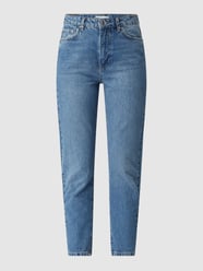 Jeansy o kroju mom fit z bawełny model ‘Dagny’ od Gina Tricot - 37