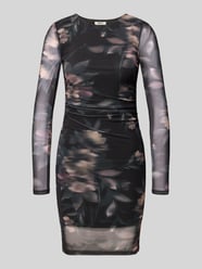 Sukienka mini wąska z półprzejrzystymi rękawami model ‘KAYA’ od Only - 6