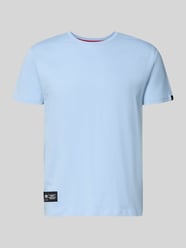 T-shirt z naszywką z logo od Alpha Industries - 1