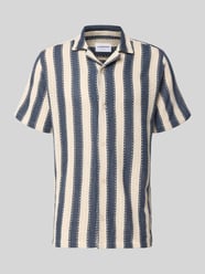 nowoczesny krój modern fit koszula casualowa z kołnierzem z połami od Lindbergh - 37