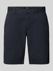 Bermudy o kroju slim fit z wpuszczanymi kieszeniami od MCNEAL - 29