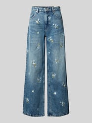 Wide Fit Jeans mit floralem Allover-Stitching Modell 'BEVERLY' von MANGO - 33