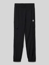 Relaxed Fit Cargohose mit Label-Stitching von adidas Originals Schwarz - 33