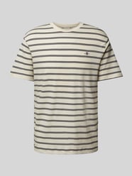 T-Shirt mit Label-Stitching von Gant - 8