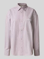 Bluzka o kroju relaxed fit z kieszenią na piersi model ‘Grimsby’ od Carhartt Work In Progress Fuksjowy - 29