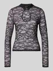 Slim Fit Longsleeve mit floraler Allover-Spitze von Gina Tricot - 18