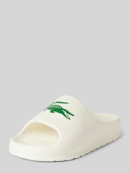 Klapki z nadrukiem z logo model ‘CROCO’ od Lacoste - 1