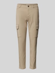 Skinny Fit Cargohose mit Gürtelschlaufen von Christian Berg Woman Beige - 1