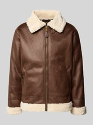 Relaxed Fit Jacke in Leder-Optik mit Umlegekragen von Alpha Industries - 1