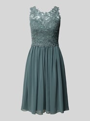 Brautkleid mit floraler Spitze von Mascara - 22