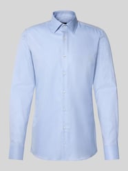 Slim Fit Businesshemd aus reiner Baumwolle Modell 'HANK' von BOSS - 44