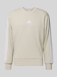 Sweatshirt mit Label-Stitching von adidas Sportswear - 5
