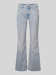 Jeansy bootcut z efektem znoszenia od GUESS Jeans - 1