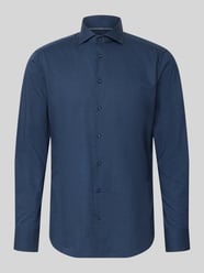 Regular Fit Business-Hemd mit Haifischkragen von Christian Berg Men - 33