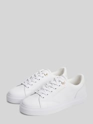 Sneakersy z naturalnej skóry z detalem z logo od Tommy Hilfiger - 25