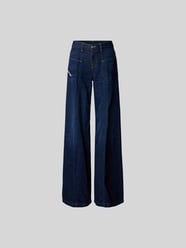 Jeans mit Gesäßtaschen von Diesel - 10