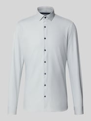 Super krój slim fit koszula biznesowa z mieszanki bawełny od OLYMP No. Six - 24
