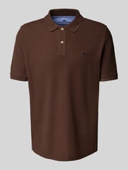 Koszulka polo o kroju regular fit z wyhaftowanym logo od Fynch-Hatton - 18