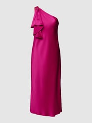 Cocktailjurk met one shoulder-band van V by Vera Mont Fuchsia - 33