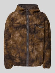 Teddyfell Jacke mit Reißverschlusstasche und Label-Detail von REVIEW - 35