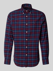 Koszula casualowa o kroju regular fit z kołnierzykiem typu button down od Tommy Hilfiger Czerwony - 48