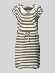 Knielanges Kleid mit Tunnelzug Modell 'Pandinna' von B.Young Grün - 9